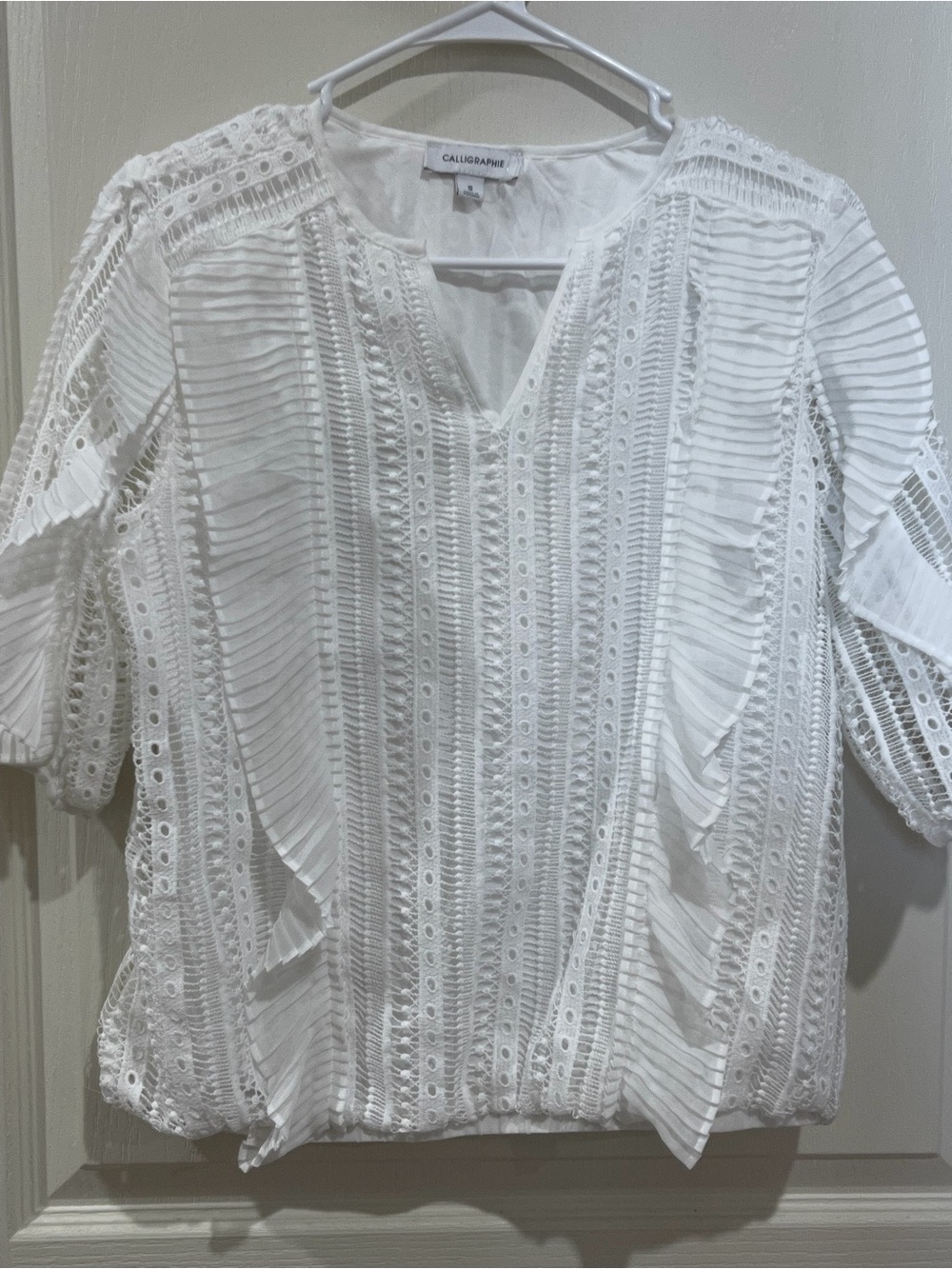 Calligraphie White Crochet V-Neck Lace Blouse